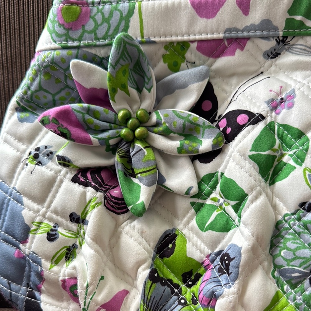 Vera Bradley Quilted Bag - White and Green with butterflies - Picture 2 of 11